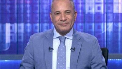 أحمد موسى يوجه التحية لوزير النقل: 