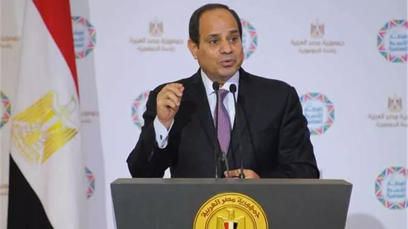 السيسي: الدولة تسير بخطى ثابتة على طريق التنمية