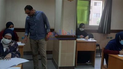 محافظ بني سويف يتابع سير امتحانات المعهد الفني للتمريض