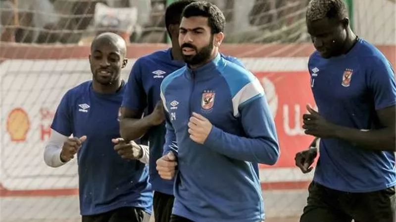 الأهلي يكشف تطورات ملف تجديد أحمد فتحي
