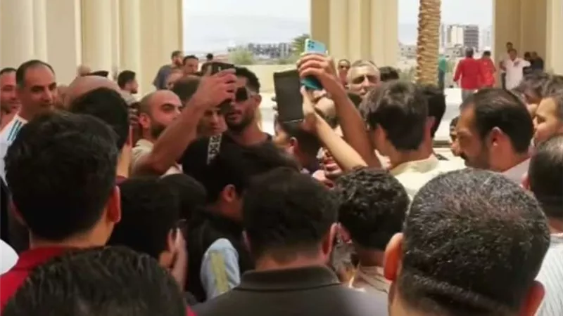 محمد رمضان يشارك متابعيه فيديو من الأردن بعد صلاة الجمعة.. لهذا السبب