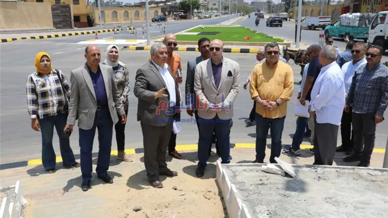 محافظ بني سويف يتفقد أعمال تأهيل وتطوير الشوارع والميادين