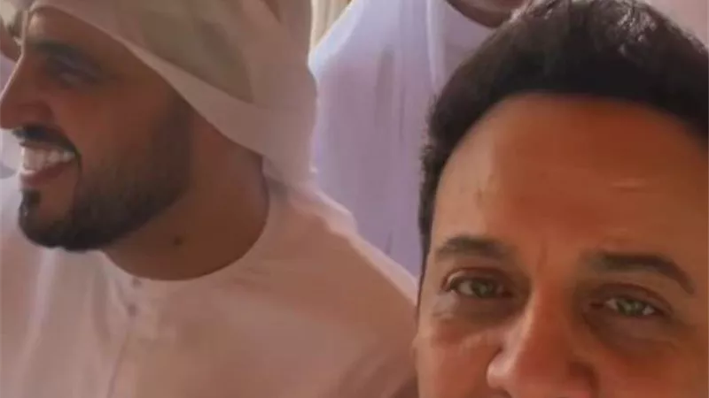 مصطفى قمر يتفاعل مع الجمهور من الإمارات: أحلى صحبة