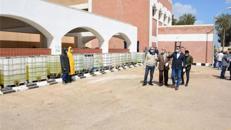 محافظ الدقهلية: توزيع 288 طن مواد مطهرة على مراكز ومدن وأحياء المحافظة