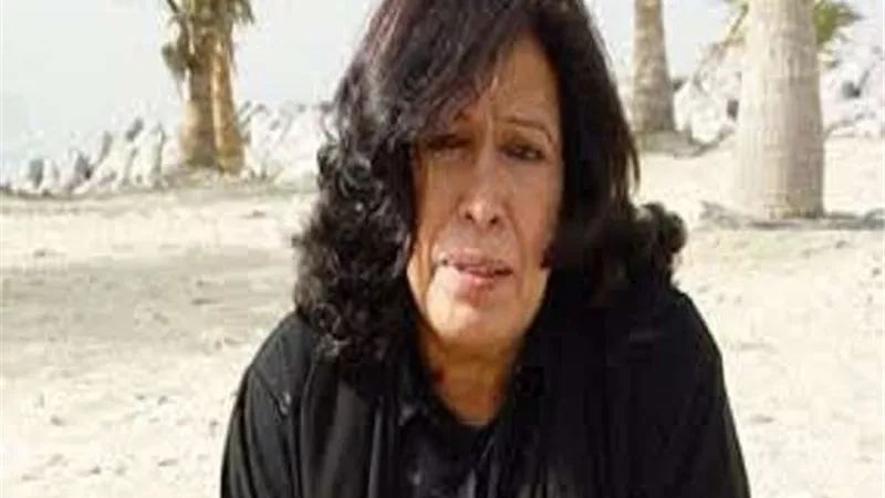 فنانة كويتية تهاجم المصابين بفيروس كورونا 