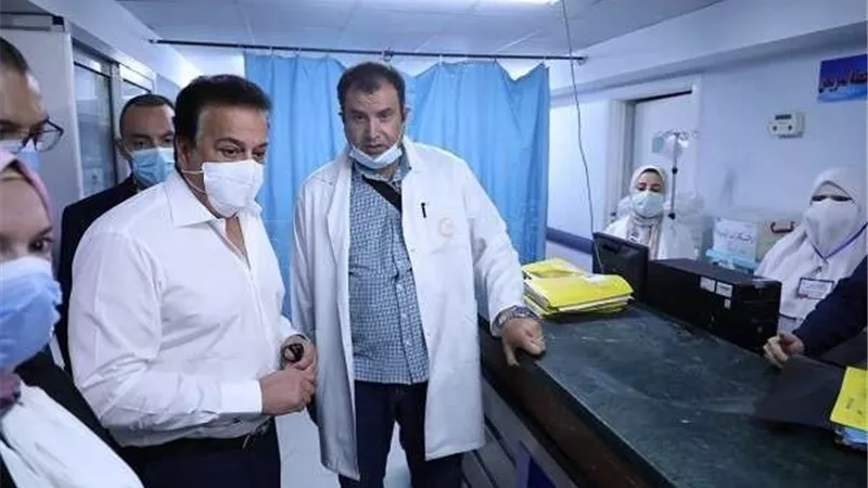 وزير التعليم العالي يتفقد المشاريع الصحية بمحافظة الغربية