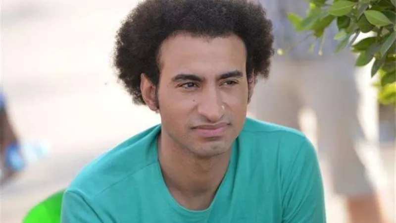 تعليق ناري من علي ربيع بسبب مسرحية 