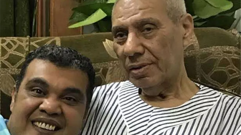 تعرف على مكان و موعد عزاء والد الفنان أحمد فتحي