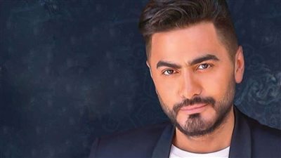 تامر حسني يعبر عن سعادته باستخدام أغانيه في مشروعات التخرج
