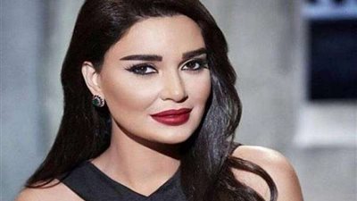 بإطلالة انيقة.. سيرين عبد النور تشعل السوشيال ميديا