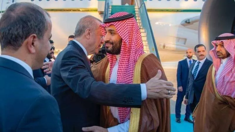 ولي العهد‬⁩ السعودي يغادر العاصمة التركية أنقرة وفي مقدمة مودعيه الرئيس أردوغان