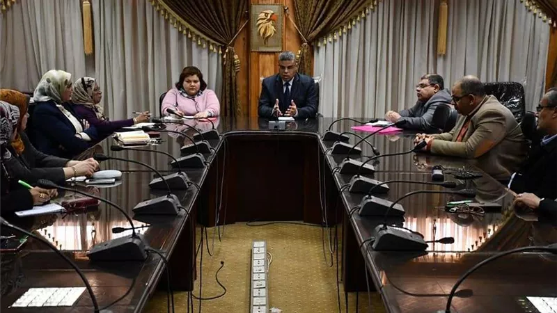 قناة السويس تستعرض جهود مصر في التحول نحو الطاقة النظيفة