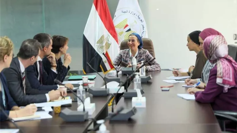 وزيرا البيئة والسياحة والآثار يتابعان تجهيزات مؤتمر COP 27
