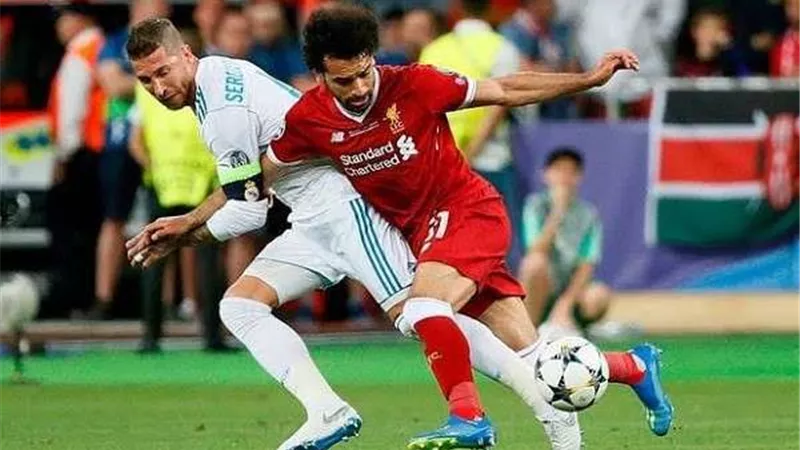بعد رغبة الريال.. ليفربول يحتار في موقف محمد صلاح وماني