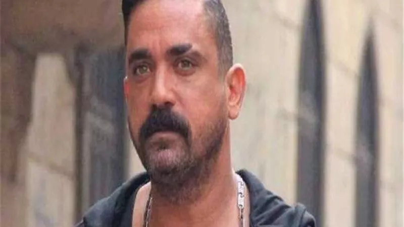 شاهد.. أمير كرارة يشارك جمهوره بوستر مسلسله الجديد 