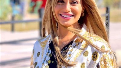 منة فضالي تشارك جمهورها كواليس فيلم 