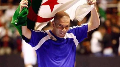 أوباميكانو يقترب من ريال مدريد بموافقة زيدان