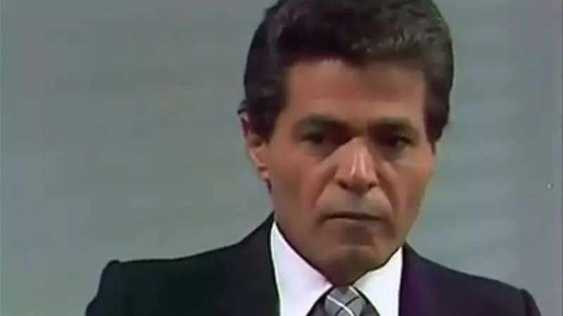 في ذكرى ميلاده.. حقيقة دفن صلاح قابيل حيًا