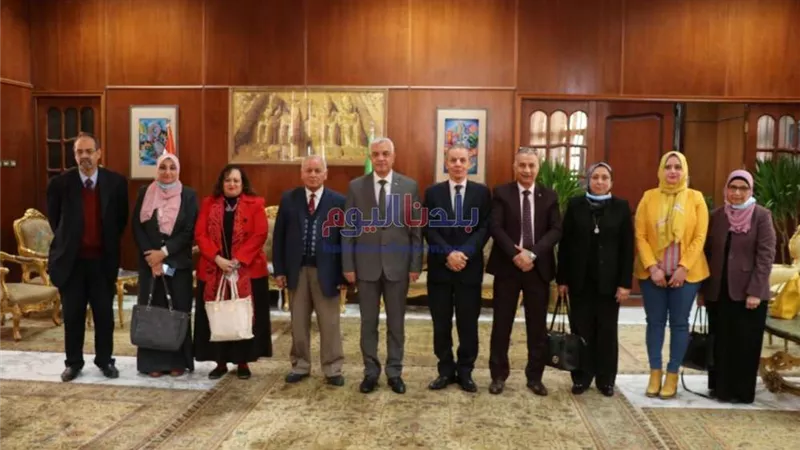 رئيس جامعة المنوفية يقدم التهنئة للرئيس السيسي وللشعب المصري بذكرى 30 يونيو