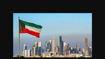 ولادنا في الخارج .. رئيس شركة كويتي يمنح مواطناَ مصرياَ 5 آلاف دينار لهذا السبب