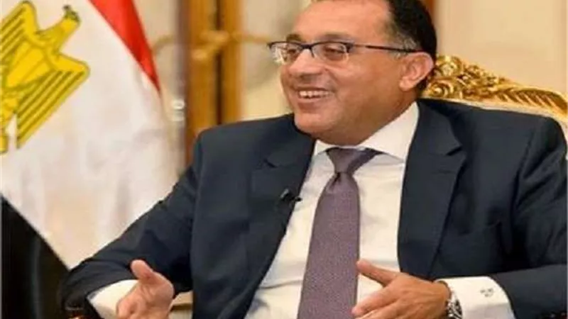 مدبولي يستعرض ترتيبات استضافة مصر لمؤتمر المناخ بشرم الشيخ