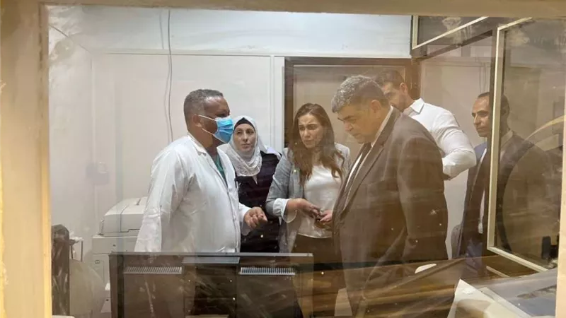 نائب محافظ البحيرة ورئيس لجنة الشئون الصحية بالبرلمان يتفقدون المبنى الجديد بمستشفى ايتاى البارود