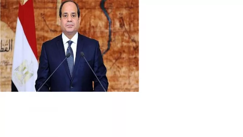 الرئيس السيسي يتفقد محطة عدلي منصور ويستمع لشرح تفصيلى من وزير النقل