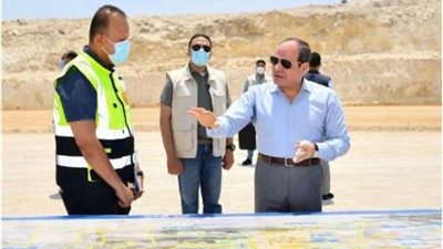السيسي: الإخوان عندهم مشكلة في عدم الفهم.. والجيش عمود الخيمة في الدولة
