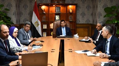 أشرف صبحي: تقييم المشاركين في دورة ألعاب البحر المتوسط وإعادة تنظيم لعبة الفولي بول.. فيديو