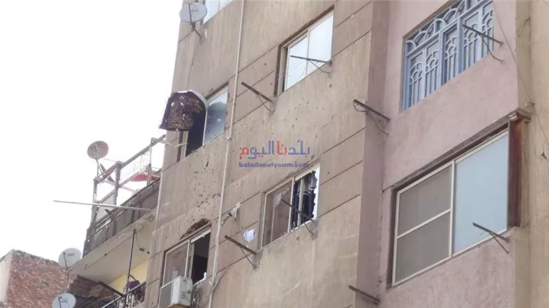 شاهد.. صور حصرية من أمام عمارة الأميرية بعد القضاء على الإرهابيين