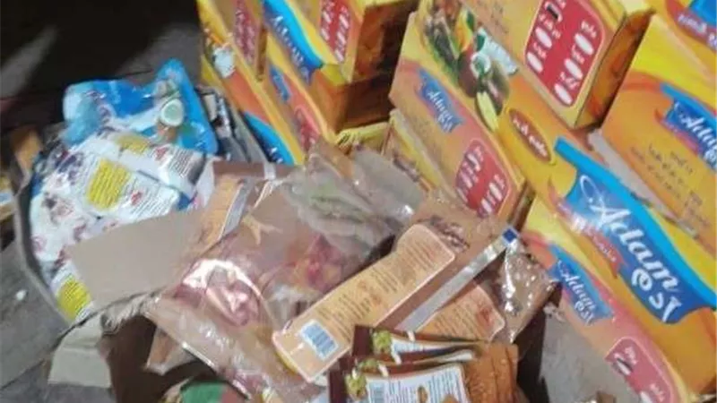 غلق مصنع وضبط 6 طن بودرة عصائر مجهولة المصدر بالمنصورة