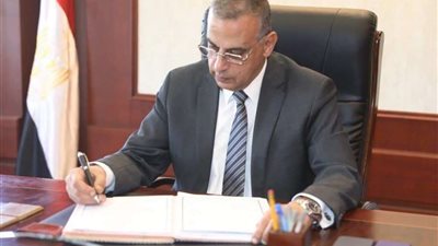 محافظ سوهاج يصدر قرارات احترازية للتصدي لفيروس كورونا المستجد