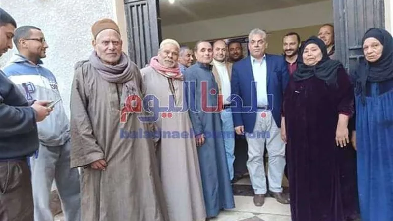 مواطن بالمنوفية يطلق مبادرة لنقل الأطباء والتمريض مجانا