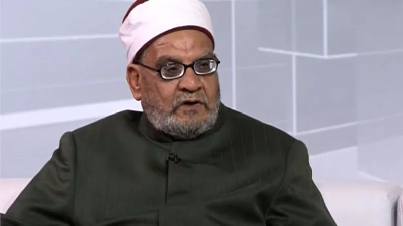 لا يشترط فيها الجماعة.. أحمد كريمة: صلاة التراويح في البيوت أفضل