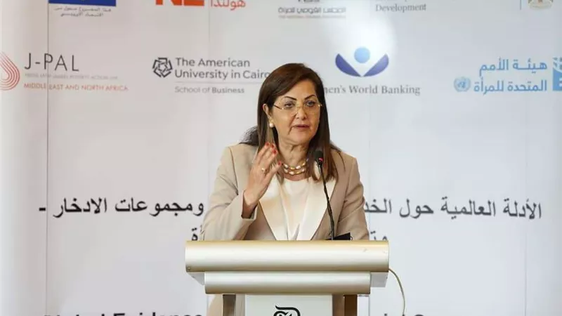 القطاعات الخدمية الإنتاجية تحصد نصيب الأسد من الاستثمارات لدعم المشروعات القومية