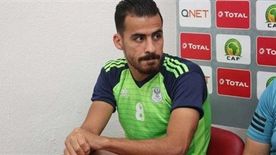 عمرو موسى يوافق علي تجديد عقده مع المصري