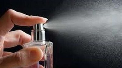 تعطر في هذا العيد ..إليك بعض الطرق لأماكن وضع وتثبيت العطر