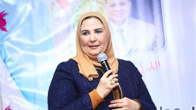 تحت شعار 