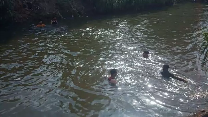وفاة طفل غرقاً بترعة النعناعية بزاوية الناعورة وأبو حطب يواسي أسرته