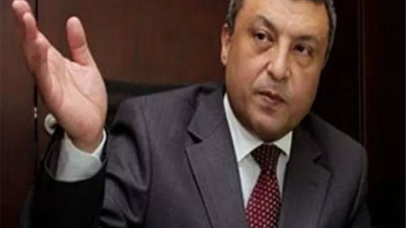 وزير البترول الأسبق يكشف سبب انهيار أسعار البترول الأمريكي