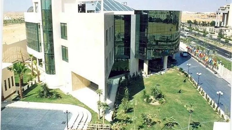 مصدر بـ