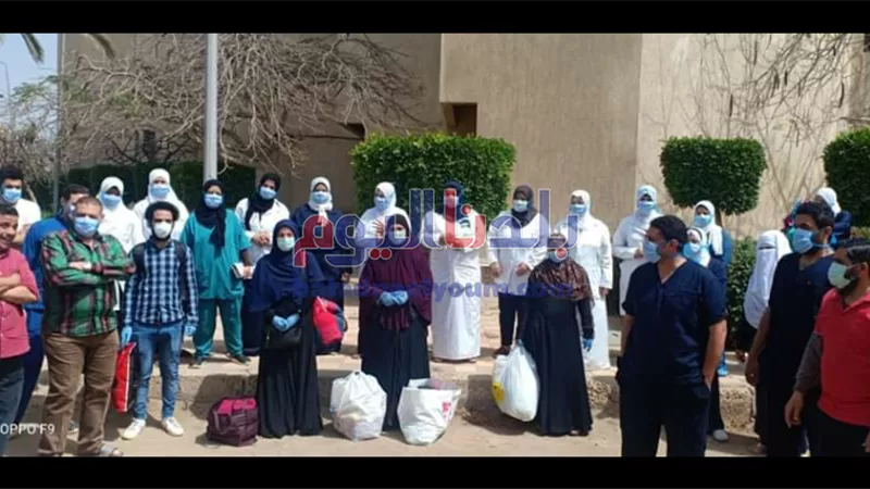 المدينة الجامعية بطنطا تحتفل بتعافي 6 حالات مصابة بفيروس كورونا