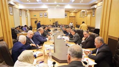فتح باب الترشح لمنصب نقيب المحامين.. ومنافسة مرتقبة بين عاشور والزيات