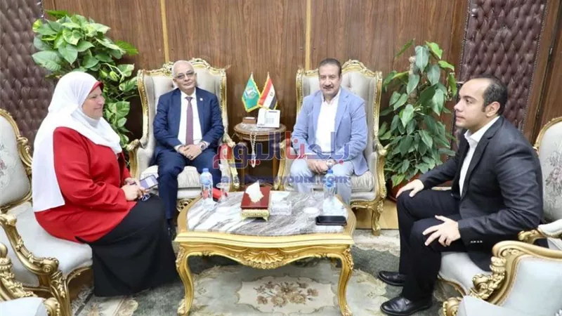 محافظ المنوفية يستقبل نائب وزير التربية والتعليم لمتابعة ملف تأهيل وتدريب المعلمين