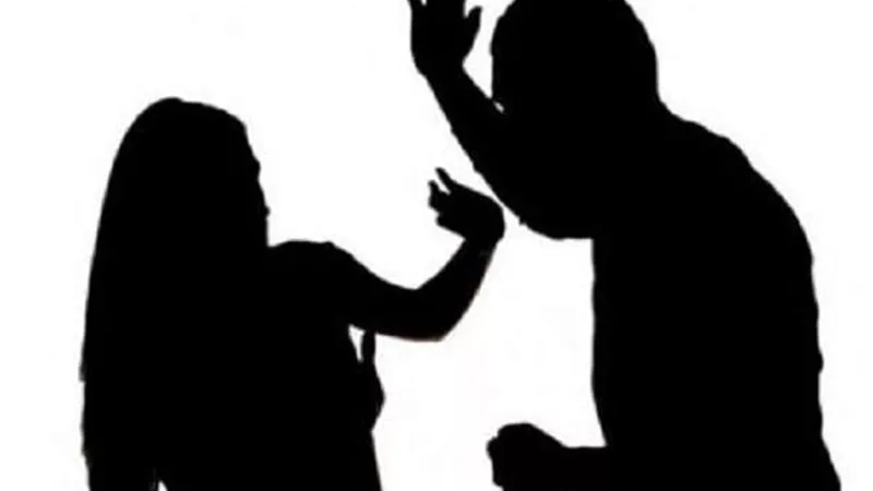 «بيحب الهيروين أكتر من بناته».. مأساة زوجة أمام محكمة الأسرة