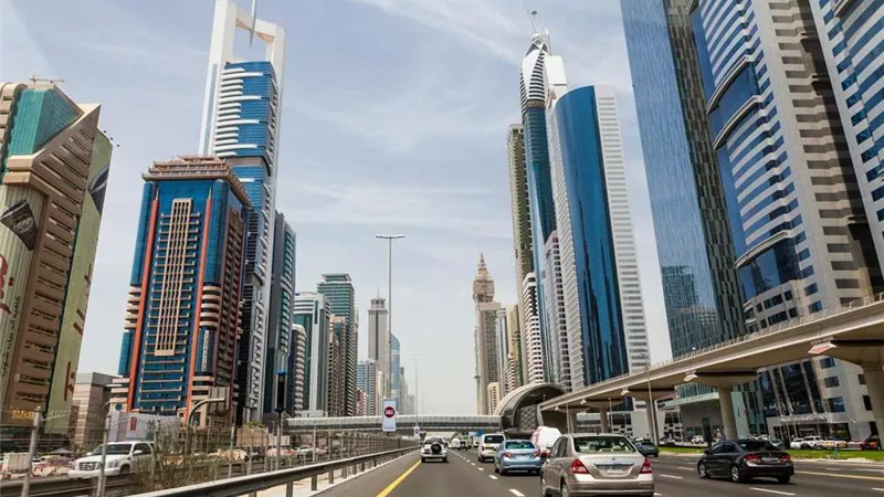 دبي تحتل المرتبة الأولى عالميا في جذب الاستثمار الأجنبي