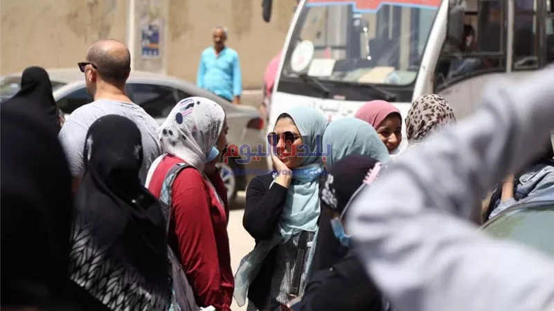 ليه بنحط لمبة للفراخ؟ سؤال يُثير الجدل بامتحان الجيولوجيا في الثانوية العامة 2022