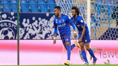 كاشفًا عن فريقه المفضل.. نجم الهلال السعودي: نريد الدوري من الباب الكبير