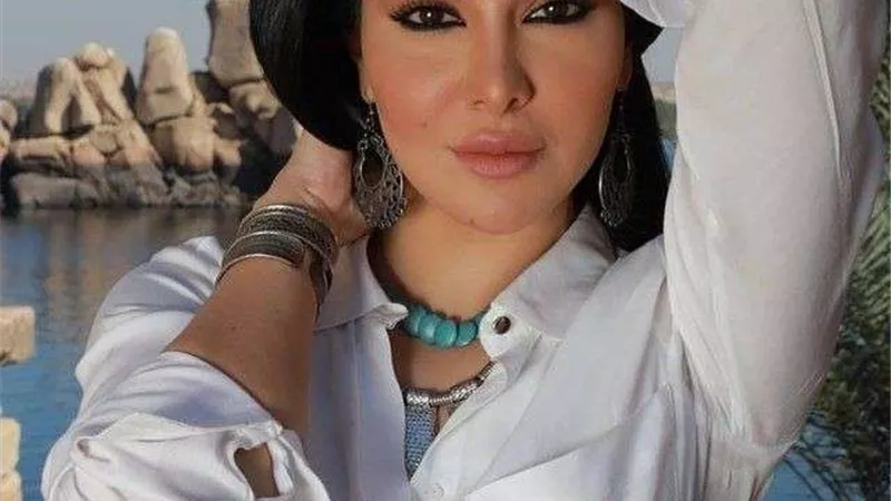 ميرهان حسين بطلة 