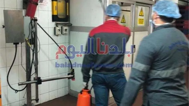 غلق مقهى مخالف لقرارت الحظر بالشهداء وفض أسواق بأشمون وتلا واستمرار عمليات التطهير